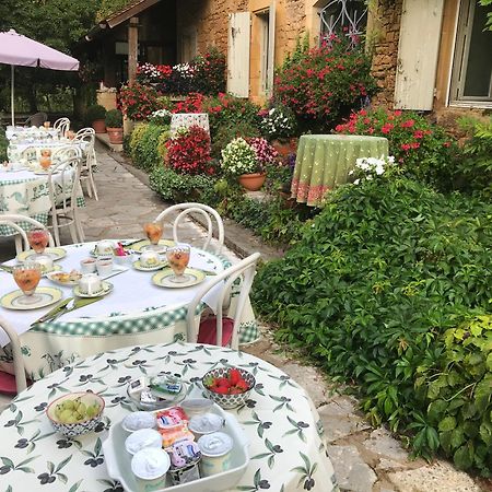 Bed & Breakfast Le Moulin Neuf Saint-Alvère Dış mekan fotoğraf