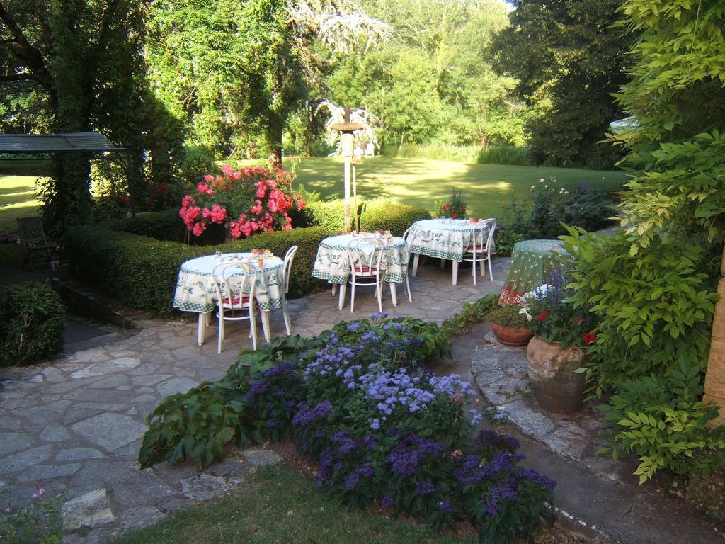 Bed & Breakfast Le Moulin Neuf Saint-Alvère Dış mekan fotoğraf